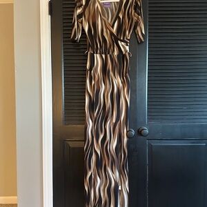 Elegant Brown Patterned Maxi Dress